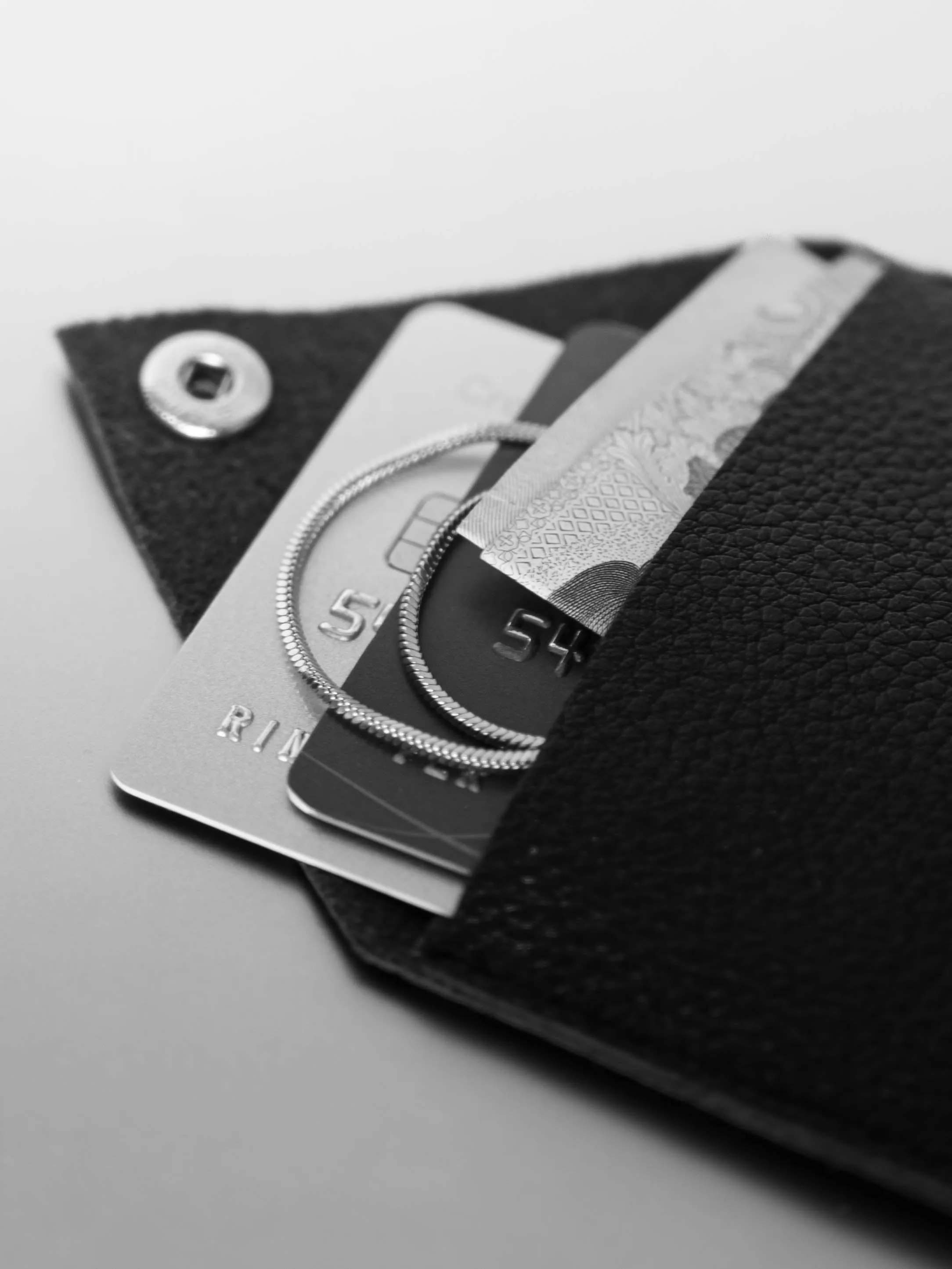 » Versatile Wallet