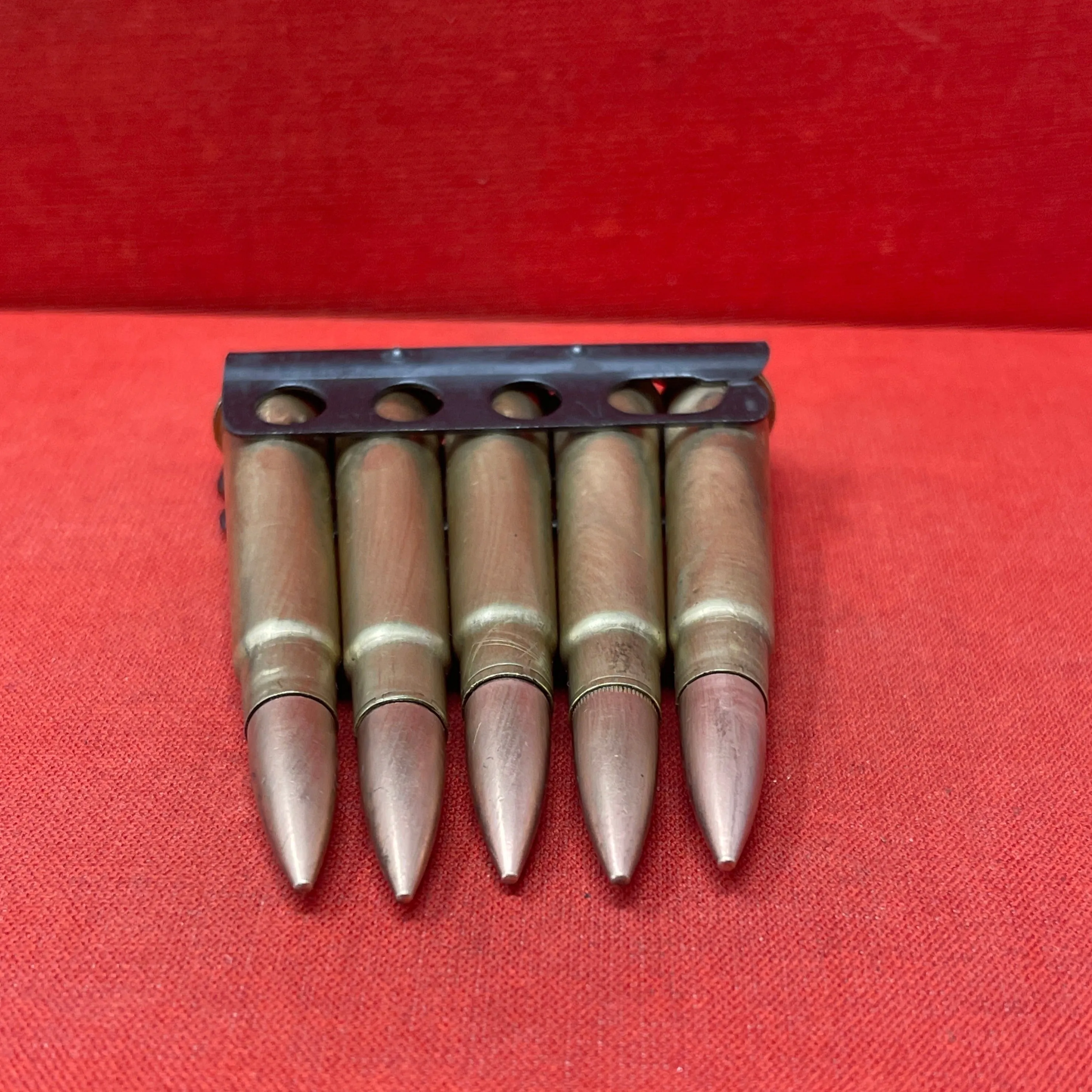 5 X Inert/ Display – .303 Lee Enfield Rounds In Charger Loading Clip