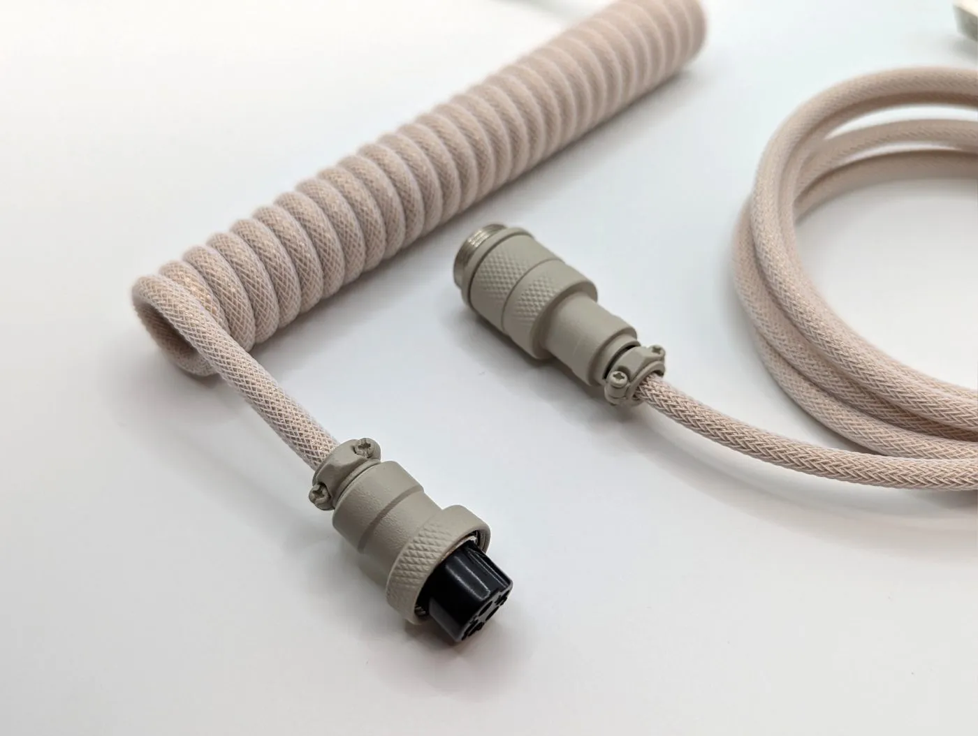 Ausmodshop Coiled Keyboard Cable - Latte