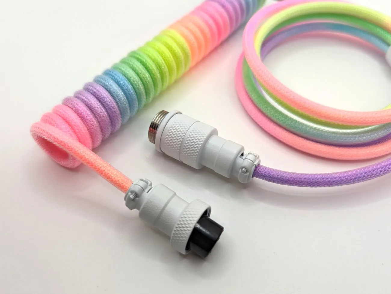 Ausmodshop Coiled Keyboard Cable - Rainbow