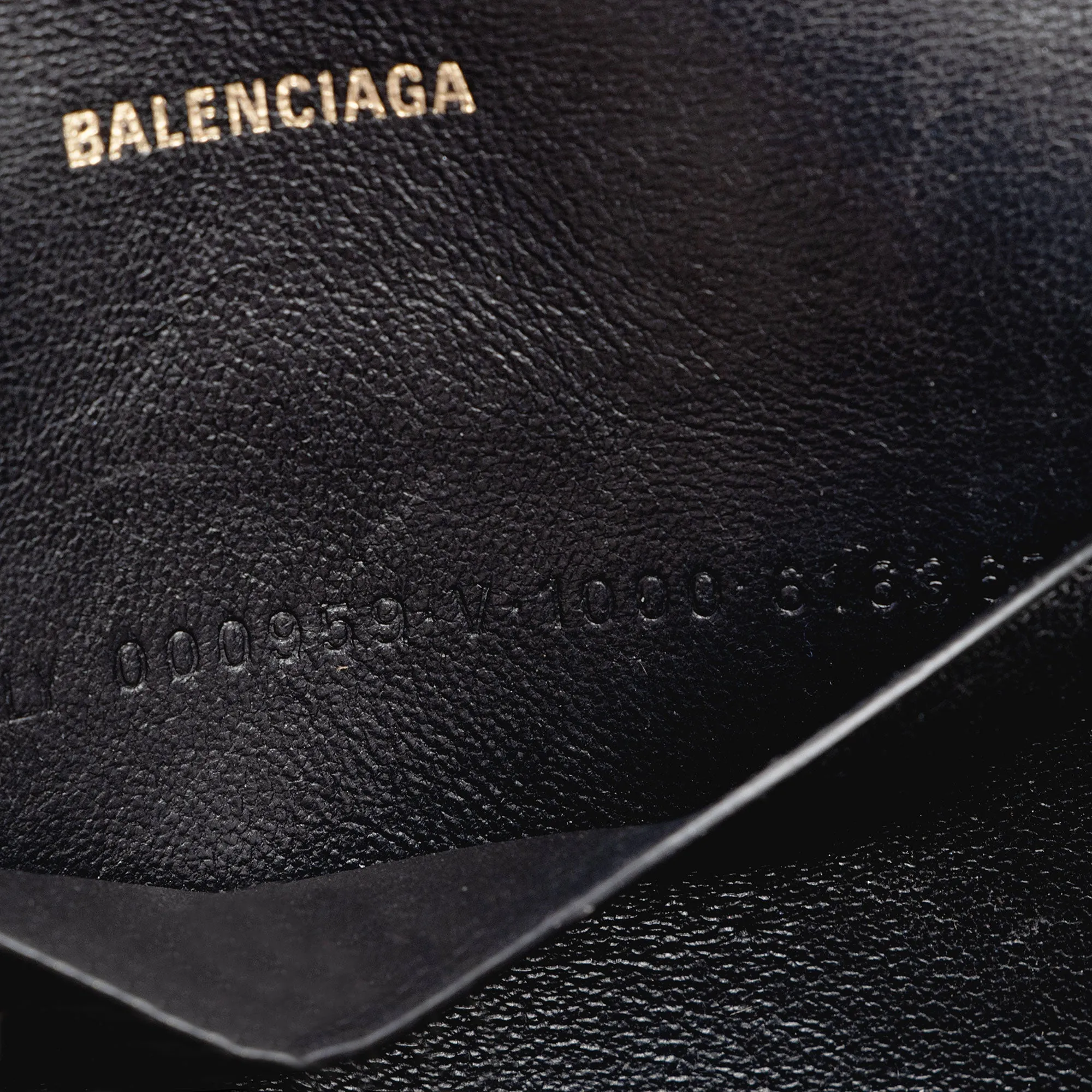 Balenciaga Quilted Calfskin B Phone Holder Crossbody (SHF-wF8OTg)