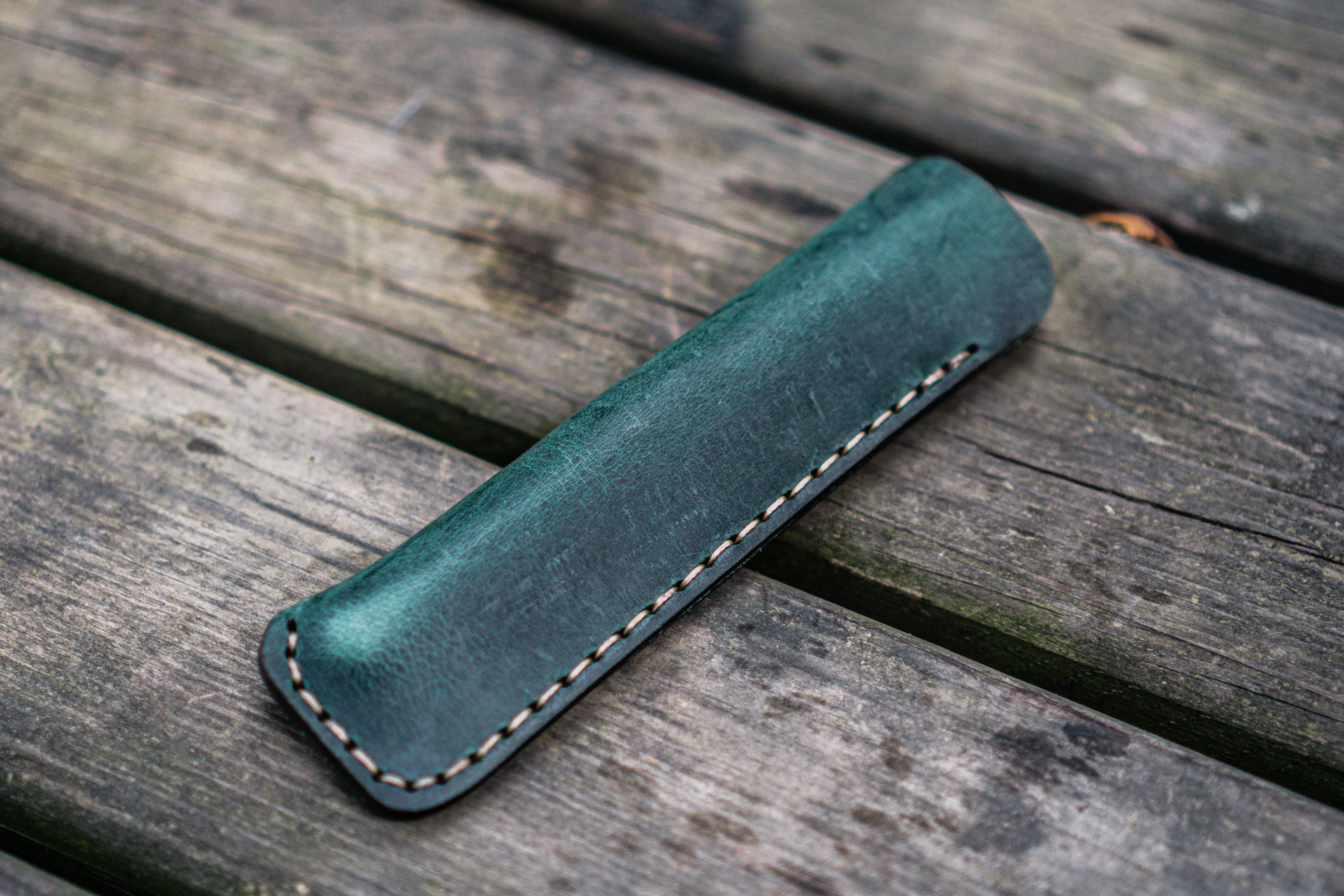 Leather Single Fountain Pen Case / Pen Pouch - Crazy Horse Forest Green