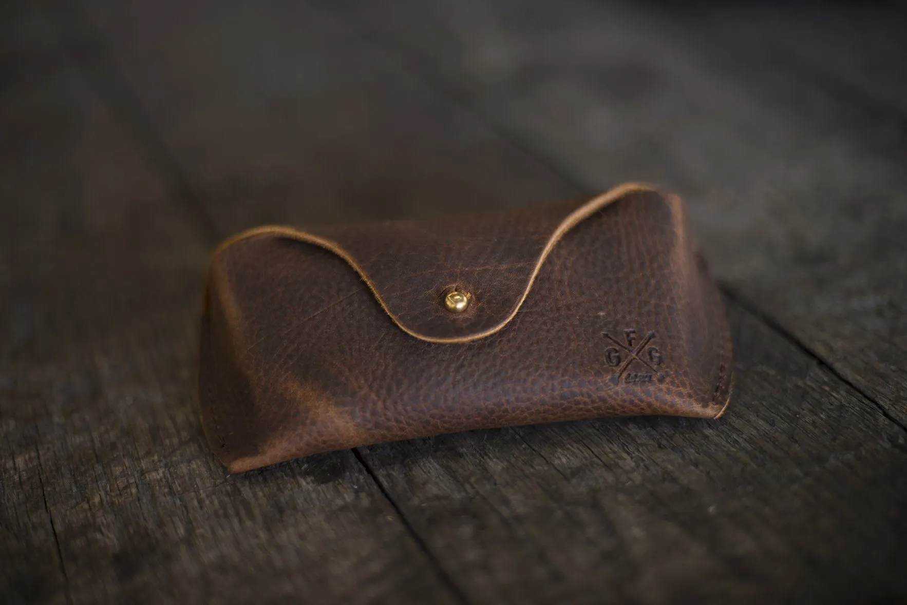 LEATHER SUNGLASS CASE